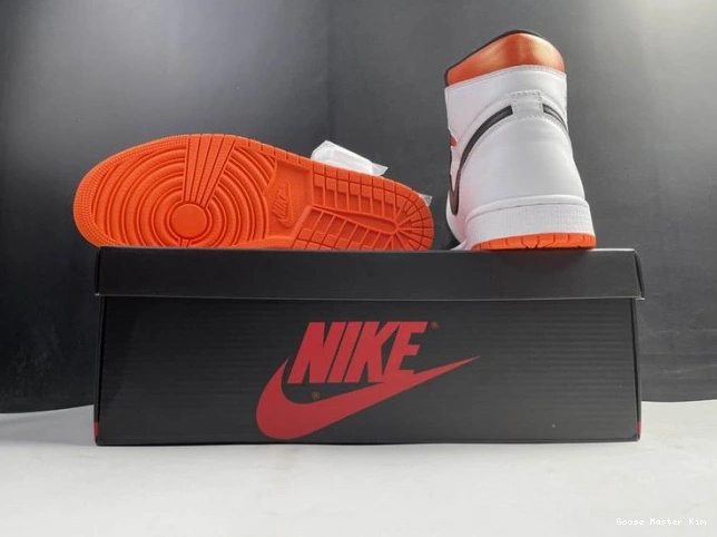 Jordan Electro Orange Retro 1 555088-180 Air High 0602